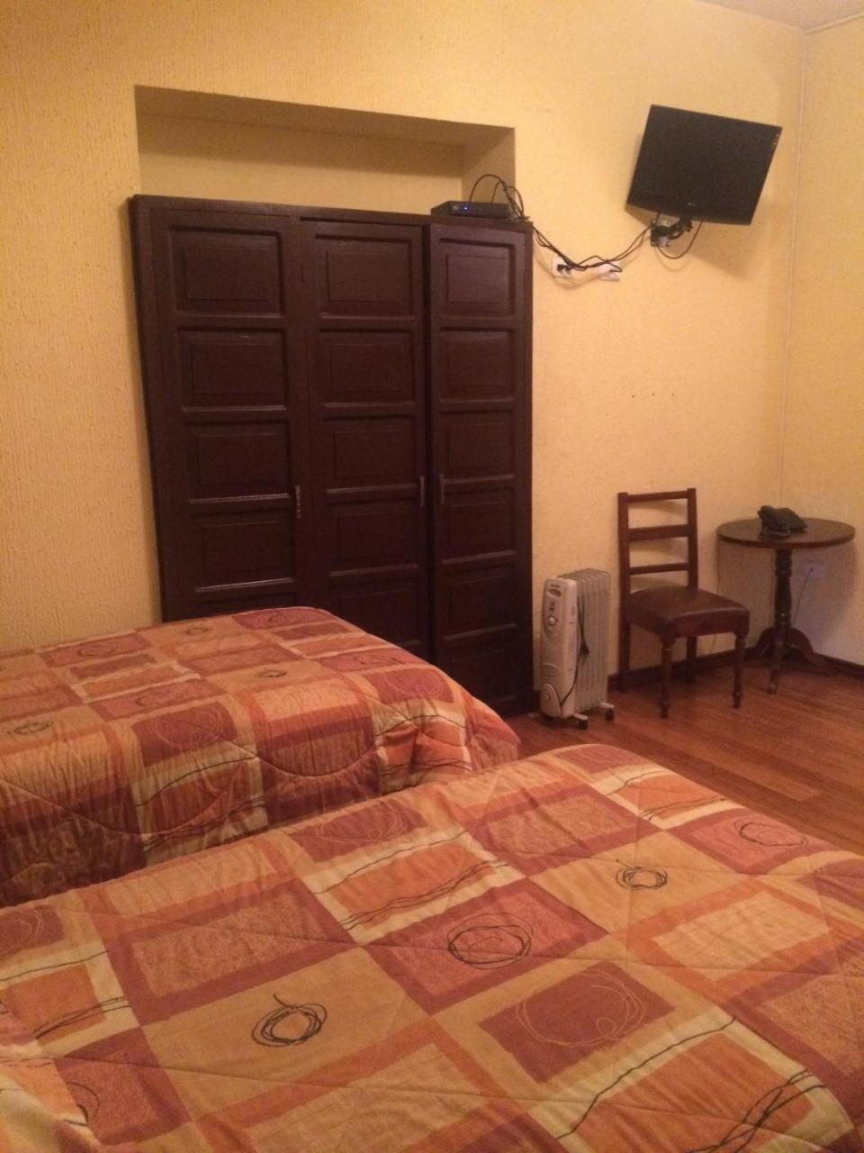 Hotel Catedral Quito Rum bild